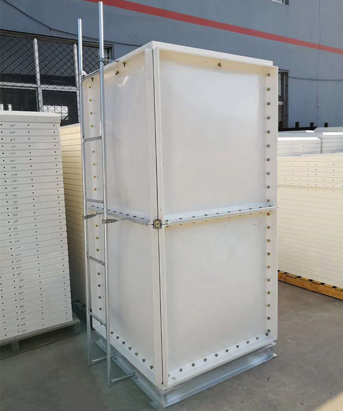 玻璃鋼水箱是如何設(shè)計(jì)的？