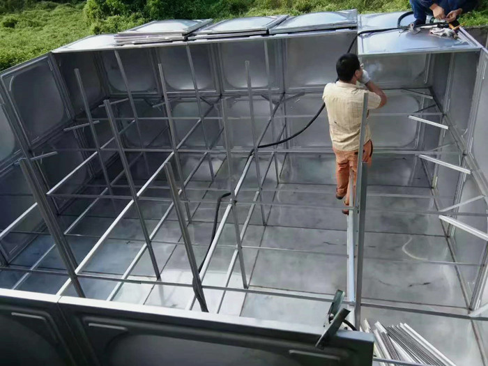 不銹鋼水箱根據需求選擇合適的焊接方式   