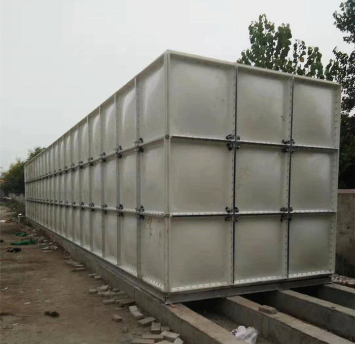 玻璃鋼水箱能裝熱水嗎？