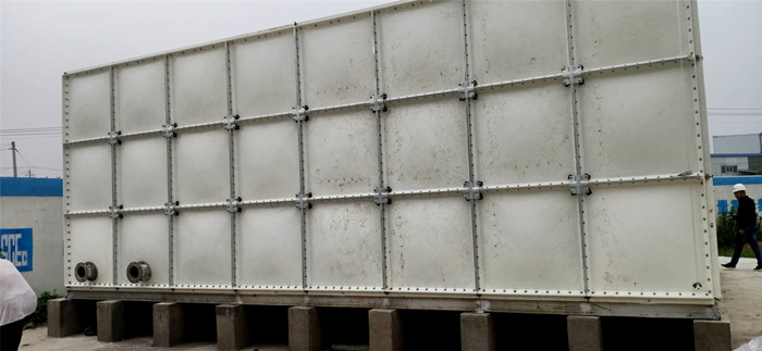 自己可以維修玻璃鋼水箱嗎？