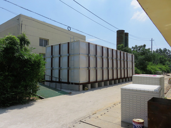 玻璃鋼水箱應用特點全面解析