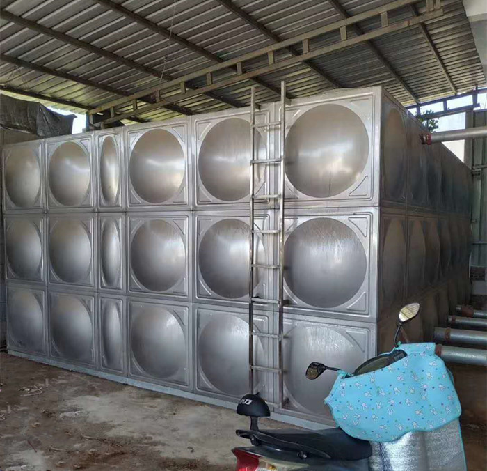 為什么不銹鋼水箱越大越便宜