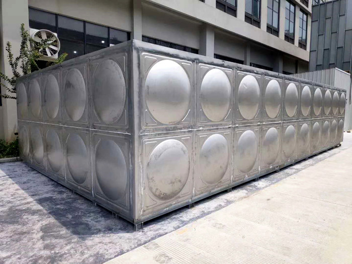 方形不銹鋼水箱特點及設計