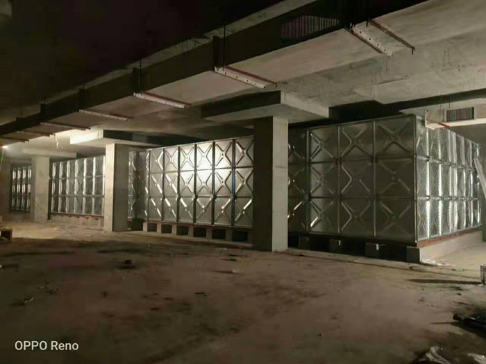 優質鍍鋅水箱采用什么材質所生產的