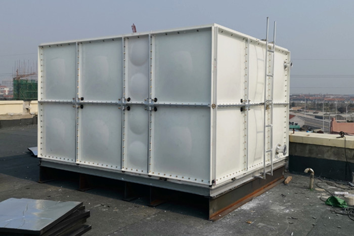 玻璃鋼水箱的優勢是什么？