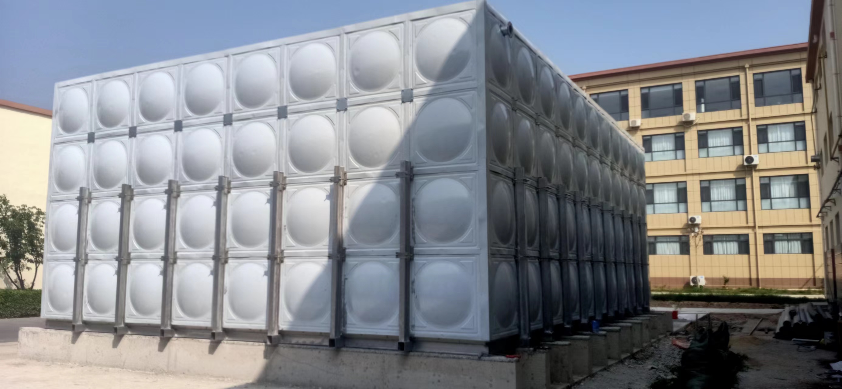 商河352立方玻璃鋼保溫水箱